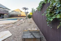 GAILLARDIA COUNTRY CLUB⛳THREE KING BEDS🛏️HEATED POOL🏊HOT TUB♨️POOL TABLE🎱🏀