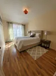 Lovely Lakeside Living Hotels near Shenaniganz Entertainment Center