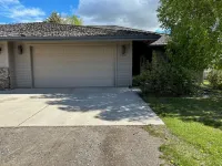 Townhouse in beautiful North Helena Valley, below the majestic Sleeping Giant Hotels in Helena Valley Northwest