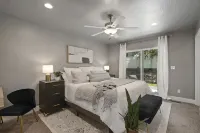 Huge Yard. Hot Tub. Playground. Trampoline.