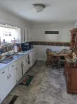 Cozy home in Damascus located next to River, Trails, Bike Shops, and Dining.