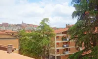 Cozy attic room close to Perugia station