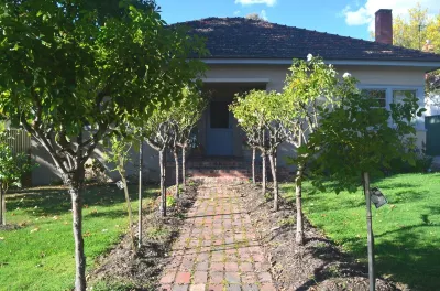 Yea Fig Tree House. Three bedroom plus study comfortable family home.