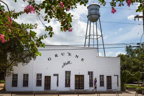 Hill Country condo in historic Gruene on the Guadalupe River & Gruene Hall