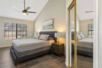 Cozy home 10 min from AT&T stadium Hotels near The University of Texas at Arlington