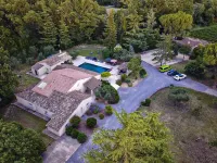 2 villas privées 17 personnes maximum piscine privée et chauffée sans vis à vis
