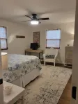 3-bedroom Cape Cod ranch just steps to private beach or Cooks Brook public beach - 3-Star