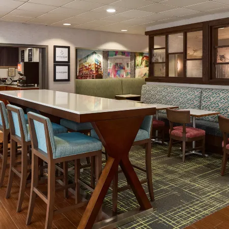 Hampton Inn Massillon