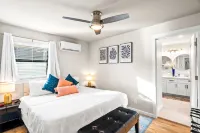 Casa del Sol: Chic Family Home with Heatable Private Pool & Guest House