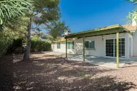 Modern 3BR & 2Bath Home away from Home Hotels near T-Mobile