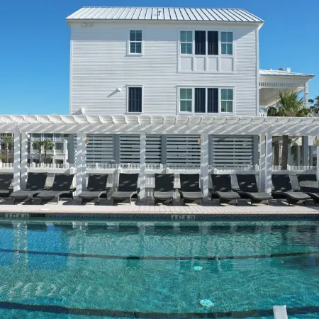 Beachtown - Steps from Beach & Pool - 5 Bed, 4.5 Bath