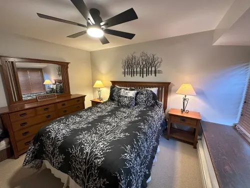 Cozy 3bd townhome, pet friendly, access to resort amenities