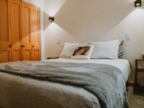 Tri-River Retreat + Bunkhouse, only 5 min from downtown Talkeetna!