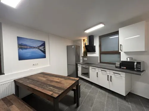 Neu Renovierte 5 Zimmerwohnung im Allgäustyle. Zentral Gelegen