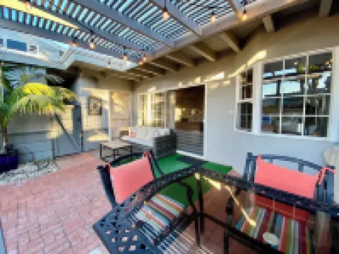 Surf, Stay & Play Del Mar Beach - 200 ft from Beach