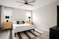 3 BR home w/Pool & Game room 에스트렐라 호텔