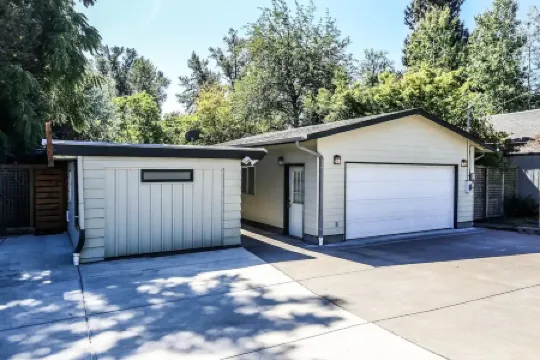 TrackTown 3Br • 3  to Hayward Field & Autzen Stadium