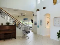 5br/4ba Luxury house w pool and beautiful backyard
