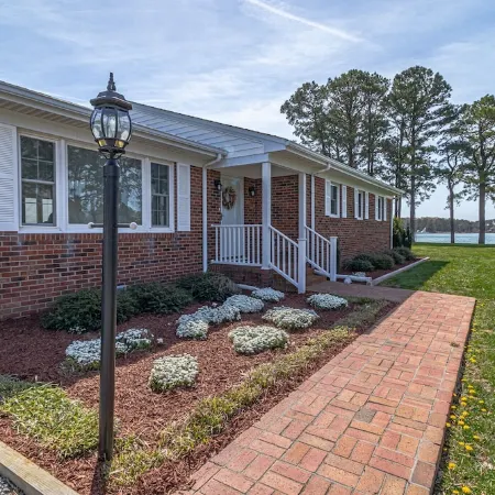 Magical Sunsets and Breathtaking Views in Heathsville/Wicomico River- Sleeps 10