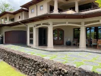 Elegant Giant Oceanfront Estate - steps to Magic Beach with pool, sub zero