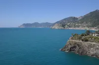 The Gallerist's House Manarola, Apartment 5 minutes walk from the sea.