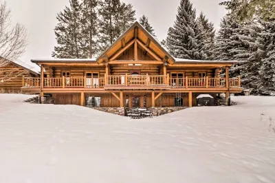 Montana Cabin Getaway > 30 Min to Glacier National Park, with a sauna & fire pit