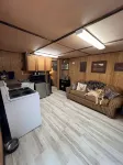 Hilltop Hideaway on Lake Darbonne