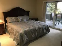 On East Bay - Beachfront Luxury Condo