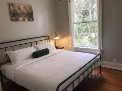 Melbourne Waterfront - 1 Bed 1 Bath - Entire Apartment