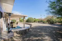 Remodeled retreat in golf community Sun City!