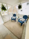 Family-Friendly 2Br with Parking Near NYC + Hospital