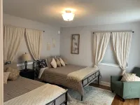 Daybreeze Vacation Home w/ Hot Tub & Gorgeous View