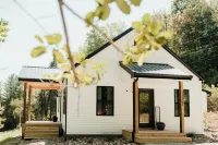 Central & Peaceful Home in the heart of Rio Grande, OH