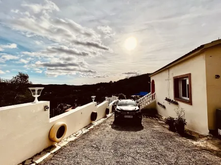 Casa Maca: spectacular villa with pool and views