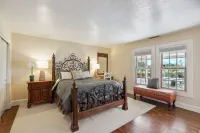 Temecula Wine Country Home on 5 Acre Vineyard