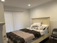 Home in amenity filled Hideout community with hot tub, fire pit, theater room! Hotels in Lake Ariel