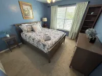 PREMIER LOCATION - UF / Shands / Gainesville.  Closest Condo to Campus!