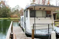 A Shore Bet 36' Vintage Houseboat.
