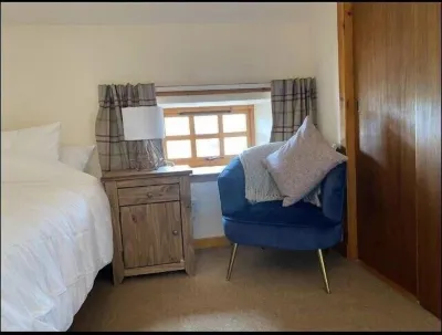 The Stables Cottage Hotels near Leaderfoot Viaduct