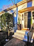 Modern/Rustic style Ranch in South CLT w King en Suite, Fenced In, Large Deck! Hotels near Boggins Heights