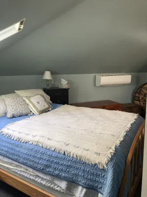 Studio Apartment on lake near Camden, Maine.