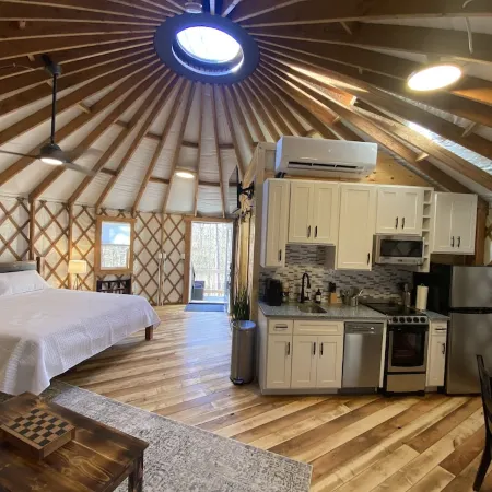 Newly listed Yurts in Hocking County