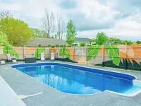 3BR Lakeview-HotTub-Firepit-Gameroom-PuttPutt Hotels in Milo