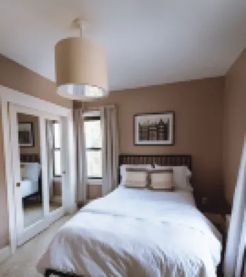 Oak Park Victorian by Flw Studio