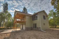 Sleepy Hollow Cabin with hot tub located in Powder House Pass - Chalets