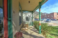 Fully Renovated Victorian Home w/ Unbeatable Location, Dwntwn Core, Walk to Pool