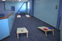 Slopes View! Large Deck/Heated Pool/Hot Tub/Fitness/Sauna/Steam! 2BD/2BA+SofaBed