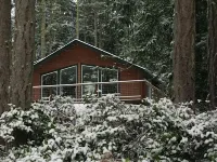 Peaceful Island Retreat with Water View Hotels in Lopez