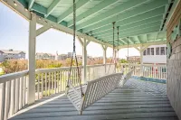 Private HGTV Inspired Beach Cottage Gorgeous 4 BR 2 BA Luxury Semi-Oceanfront