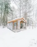 Cozy cabin in charming Londonderry